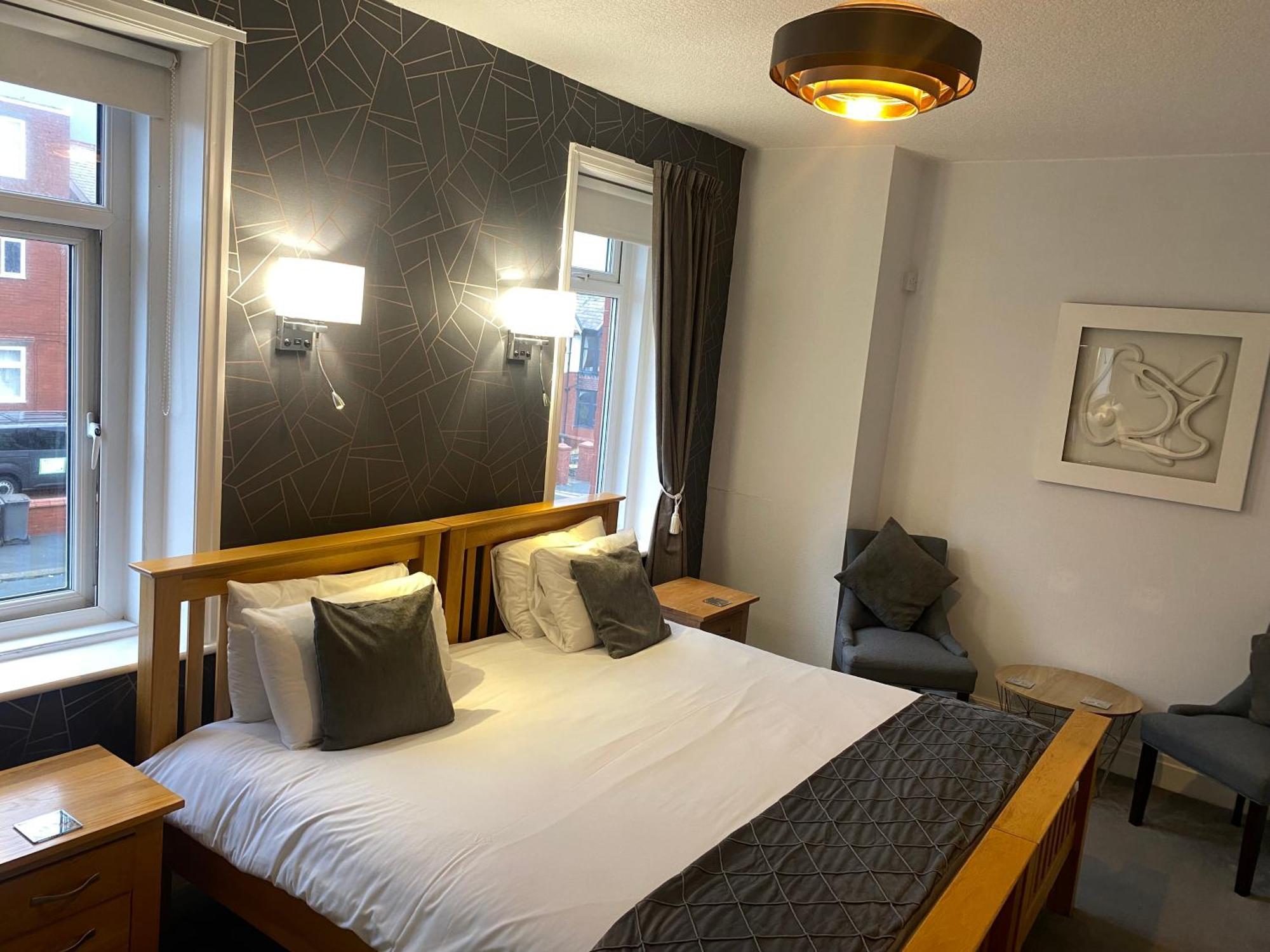 The Fossil Tree Hotel Blackpool